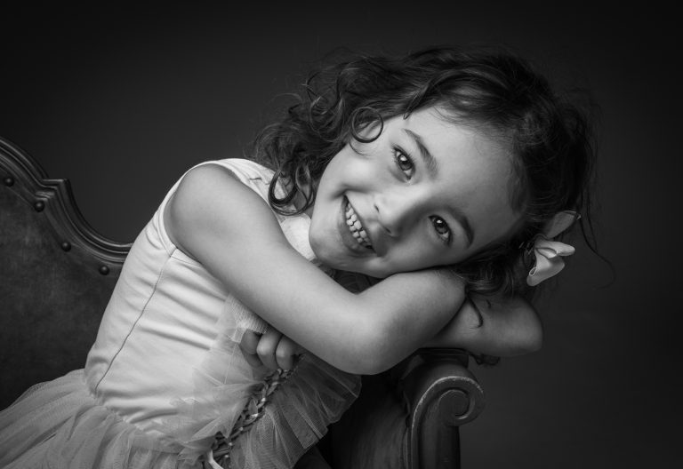 girl portrait session in photography studio