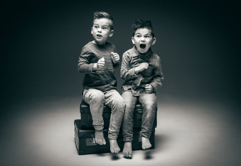 siblings portraits by Creative Focus Photography Studio