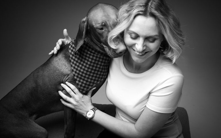 women and dog portrait photography session