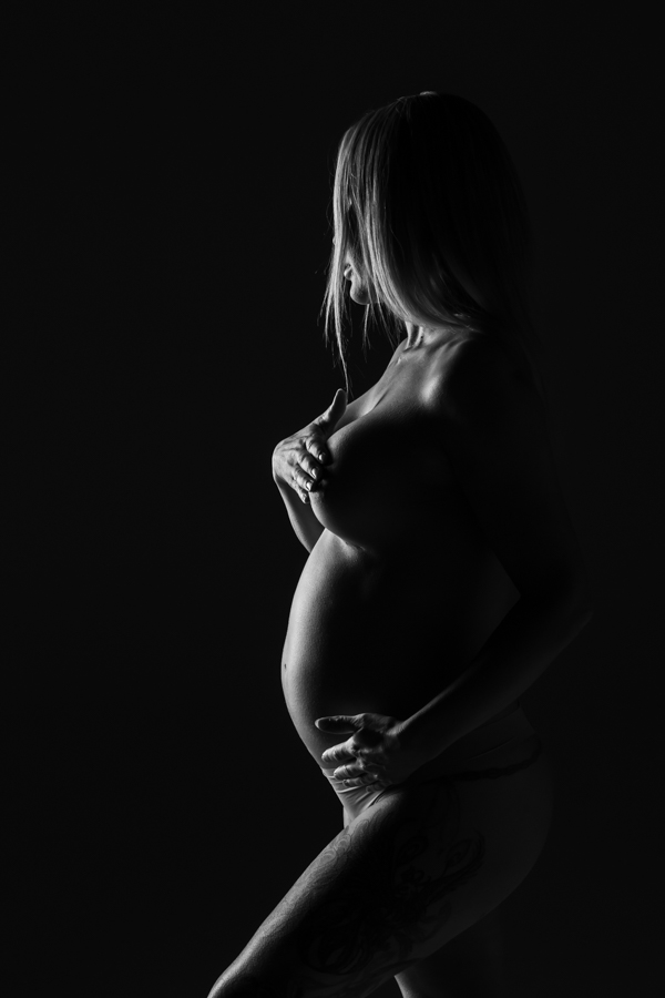 maternity photographer in professional Gold Coast Photography studio